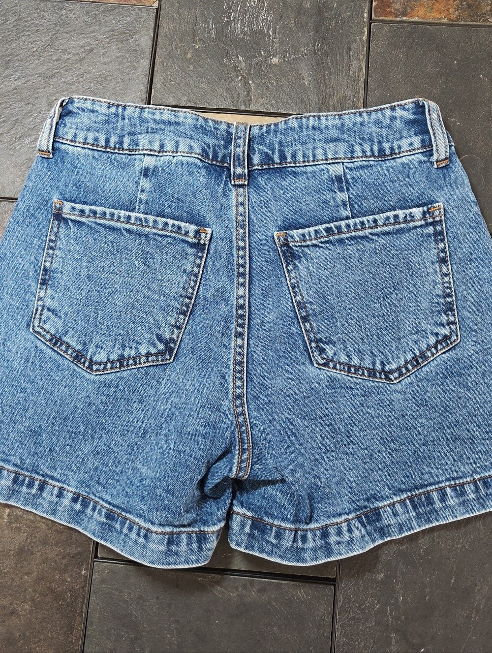 KUT From The Kloth Women’s Size 0 Jane High Rise Short Jean Shorts - Picture 2 of 8